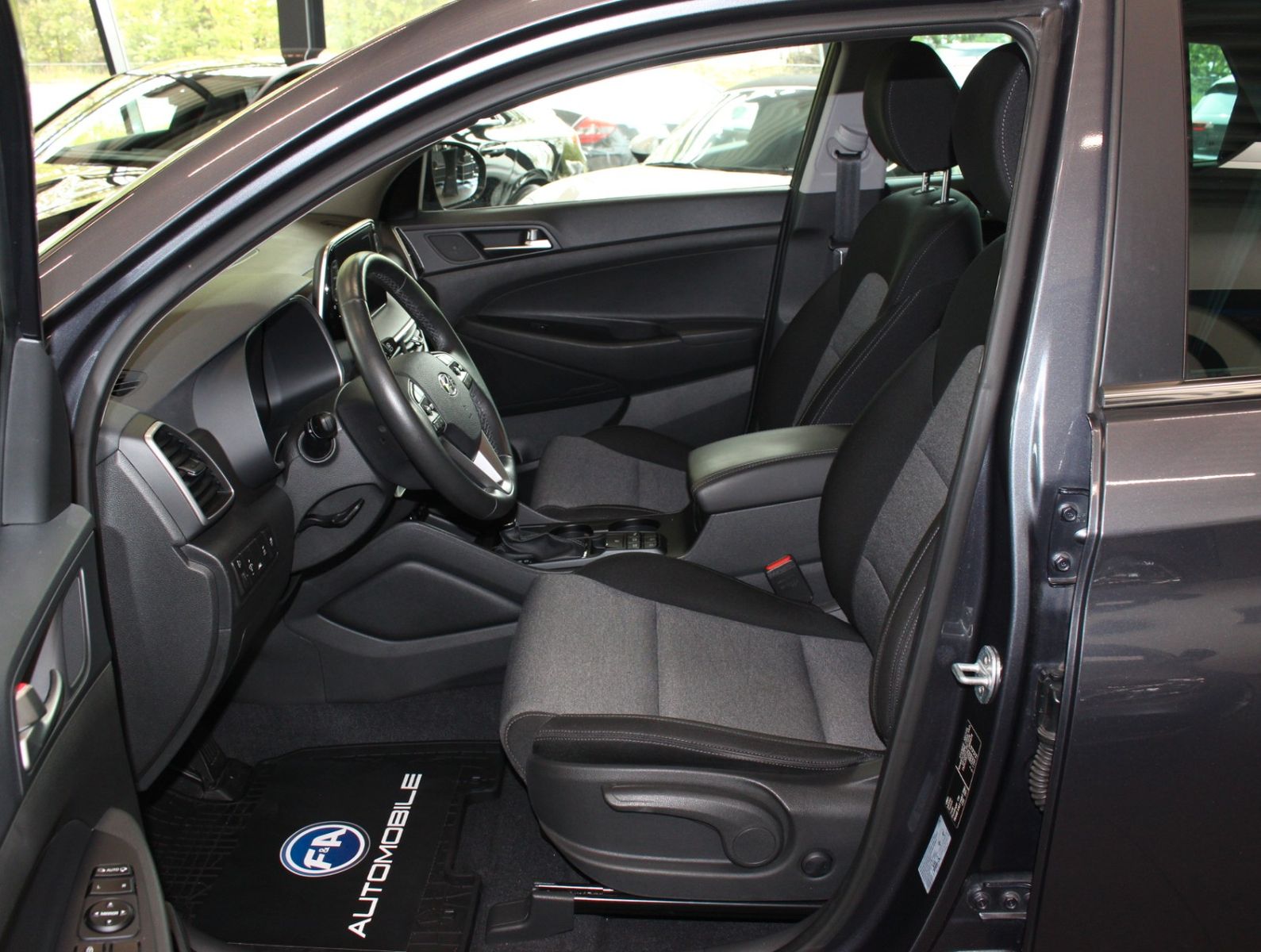 Fahrzeugabbildung Hyundai TUCSON 1.6 T-GDI Style 4WD* Navi*Kamera