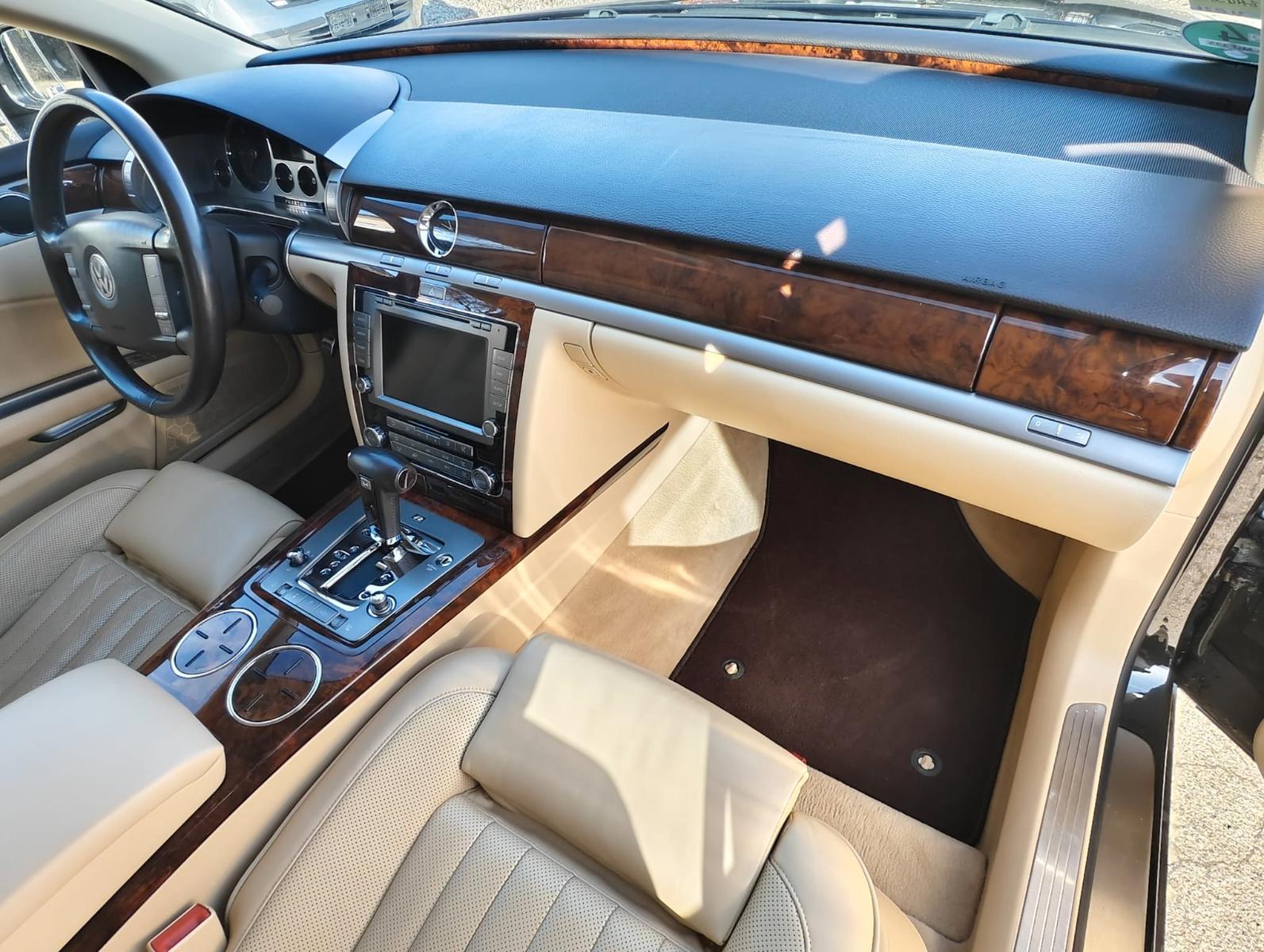 Volkswagen Phaeton V6 TDI 5-Sitzer *4Motion *VOLLAUSTATUNG*