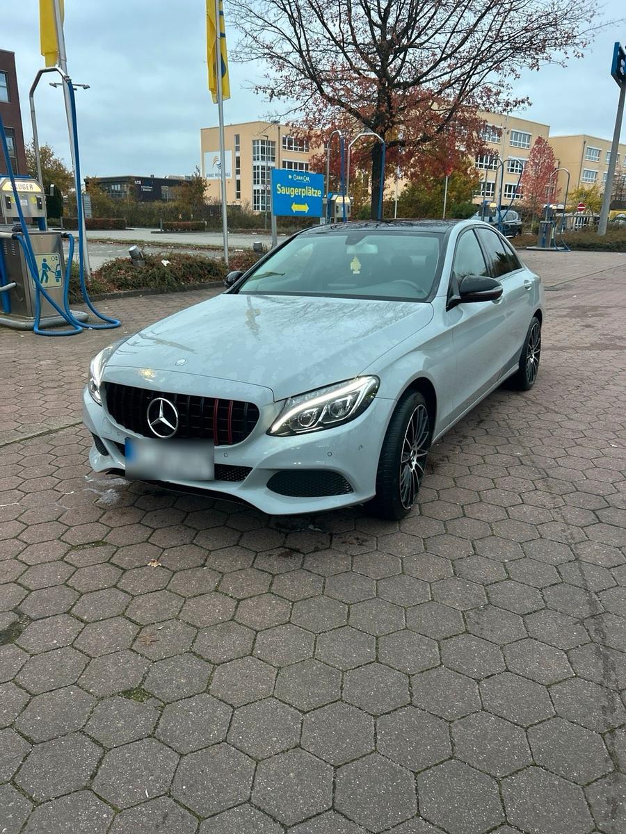 Mercedes-Benz C 220