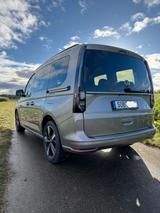 Volkswagen VW Caddy 2.0 Move  Navi Panoramadach - VW Caddy von privat