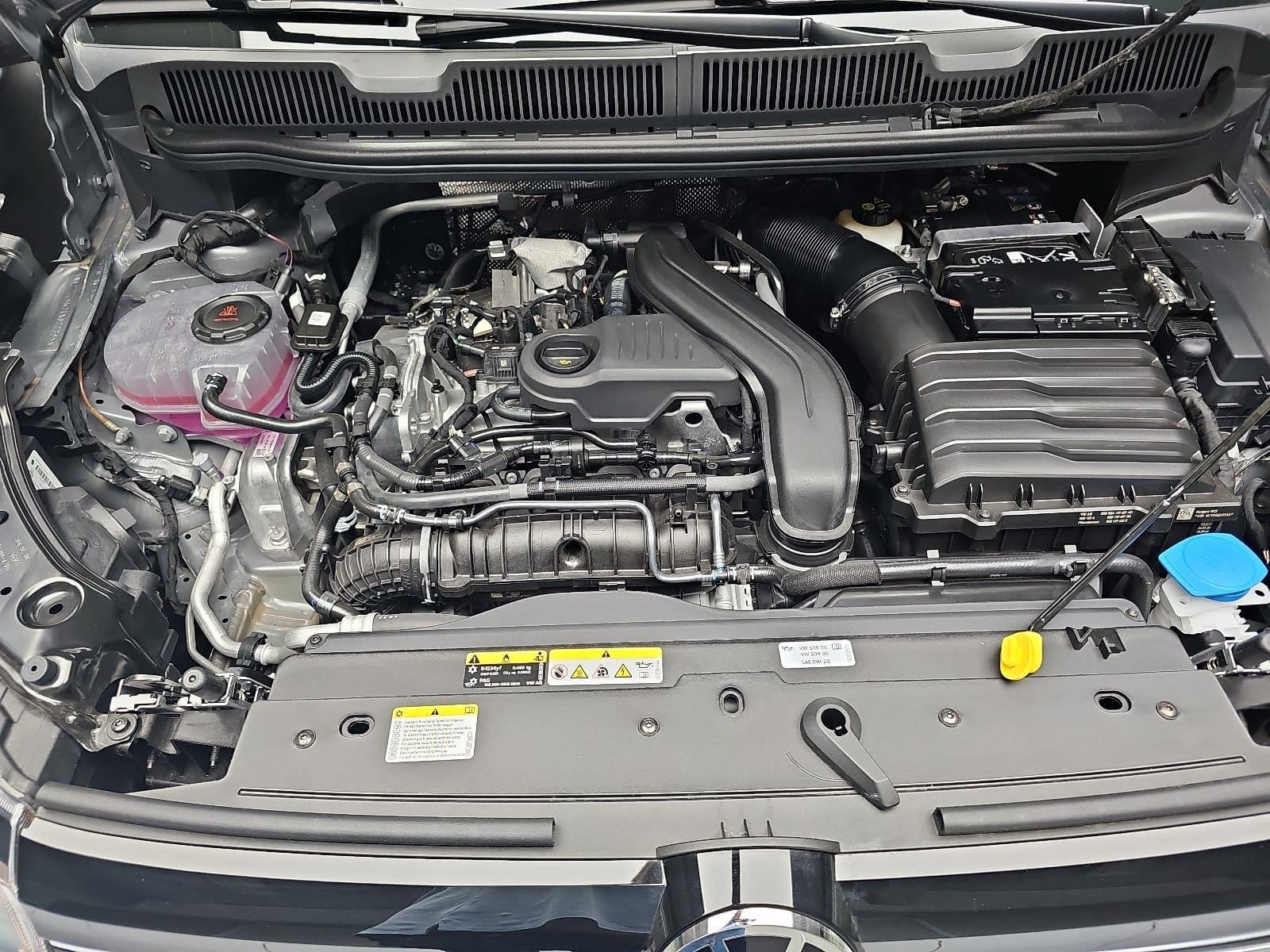 Volkswagen CADDY MAXI 1.5 TSI DSG LIFE APP-CONNECT AHK