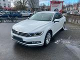 Volkswagen Vw Passat 2.0 TDI HIGHLINE DSG - VW Passat Gebrauchtwagen in Mainz