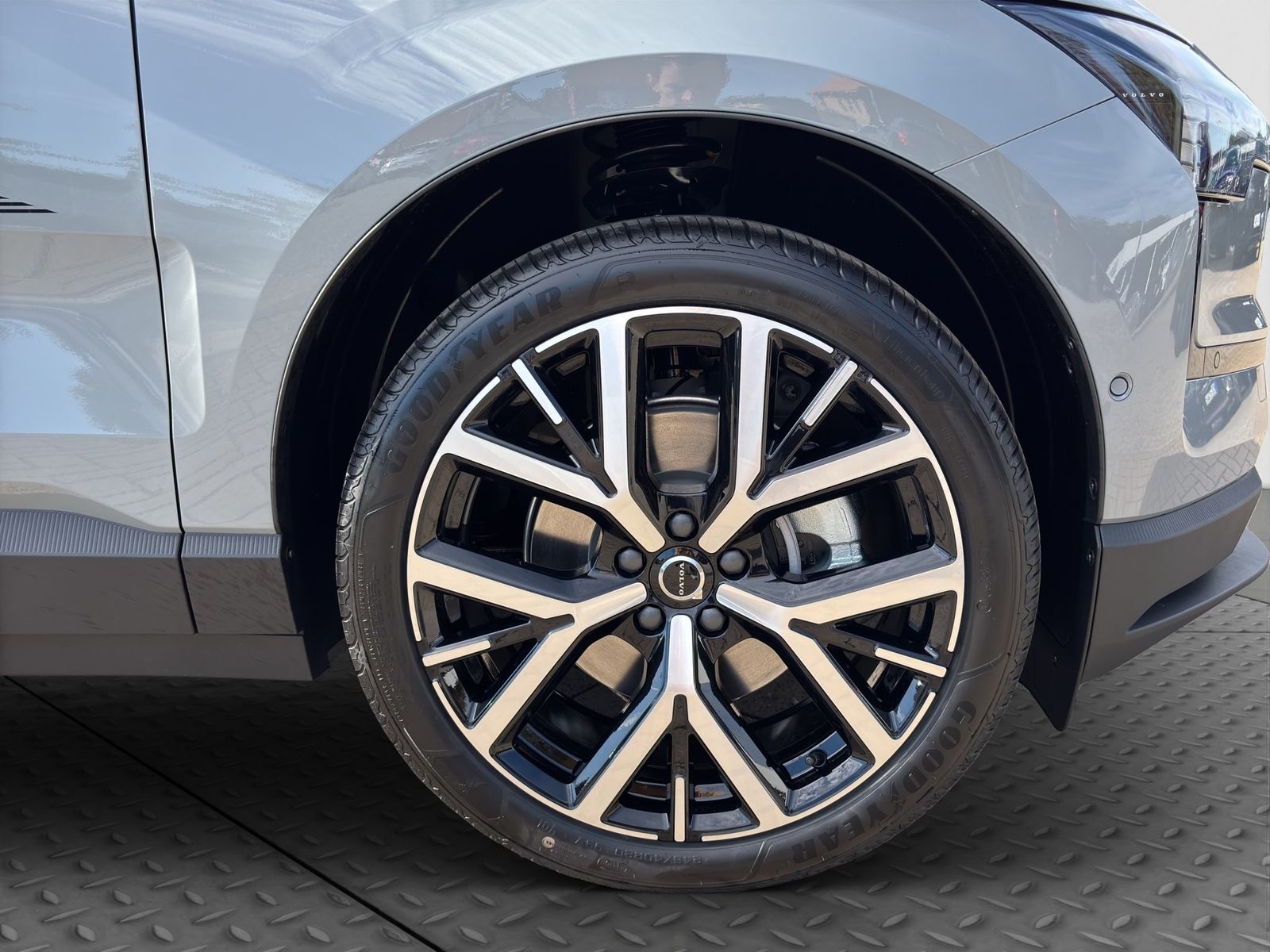 Volvo EX30 - Bild 17