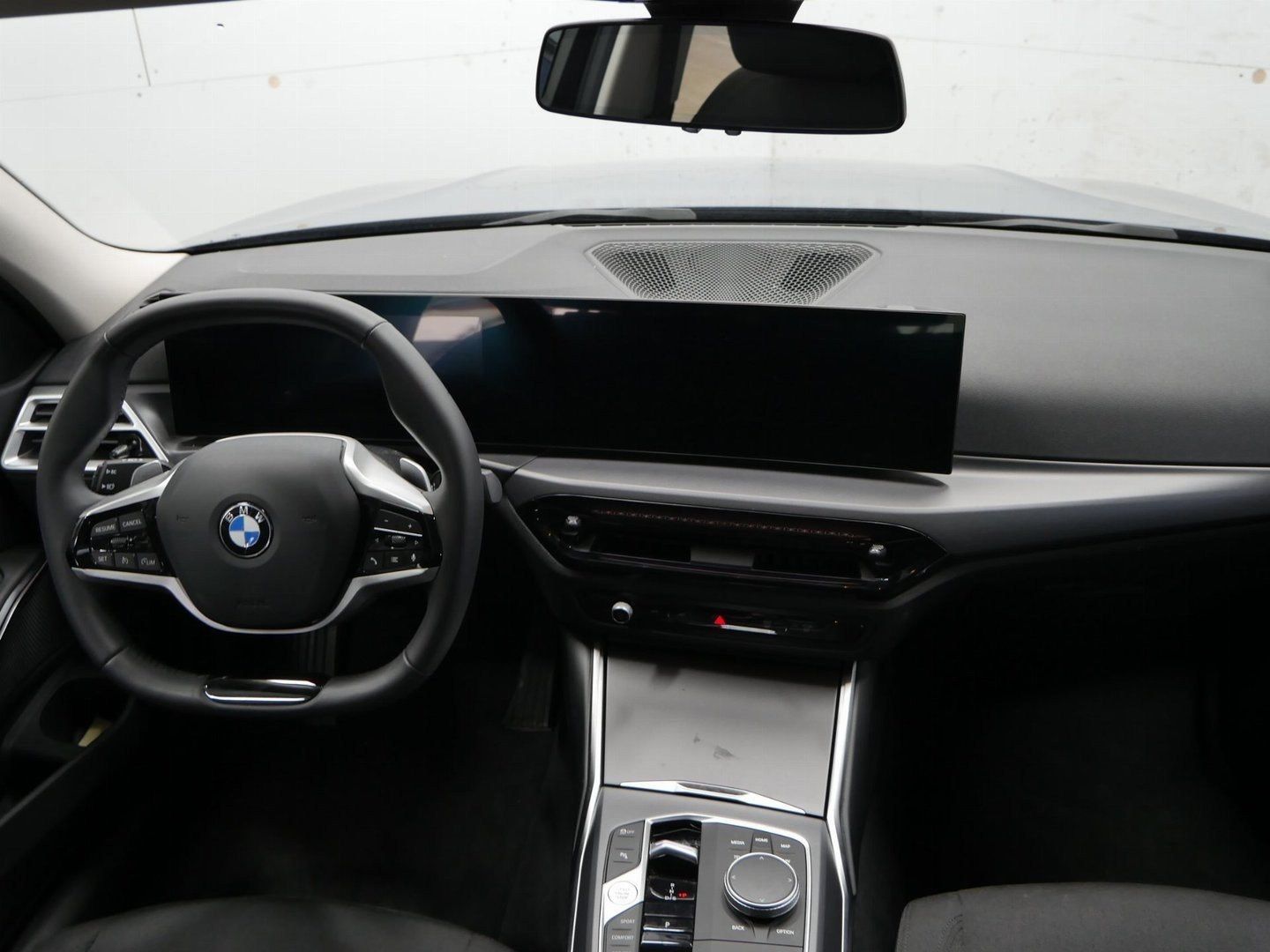 Fahrzeugabbildung BMW 318d |Komfortzugang |Parking Assistant |Sitzheiz