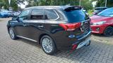 Mitsubishi Plug-in Hybrid Outlander Top /AHK - Mitsubishi Plug-in Hybrid Outlander Gebrauchtwagen