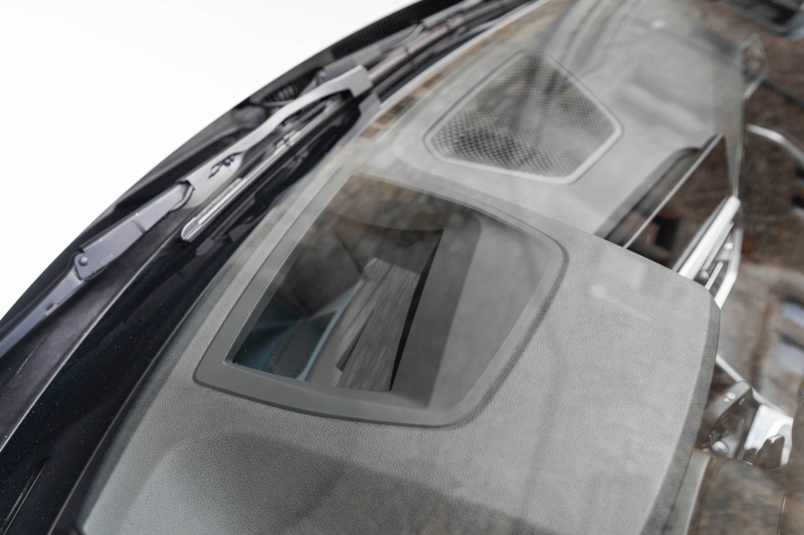 Fahrzeugabbildung BMW 330iX M-Performace HUD LED HIFI KAM TOTW ALC