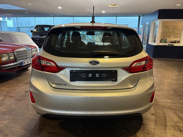 Fahrzeugabbildung Ford Fiesta Cool & Connect*NAVI*SHZ*CarPlay*1.HAND