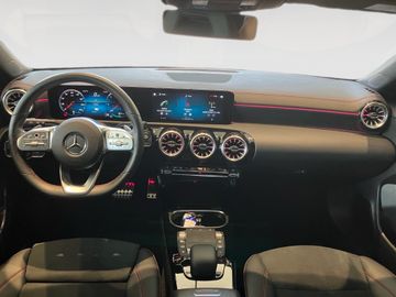 Mercedes CLA 250 Shooting Brake - 8
