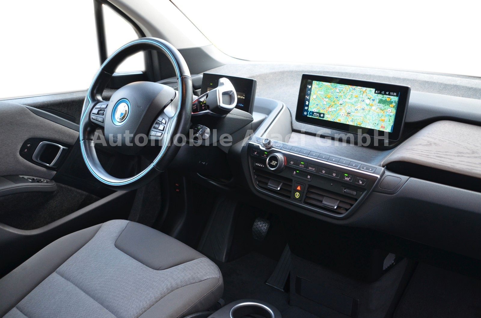 Fahrzeugabbildung BMW i3s 120Ah Exterieur-Paket+ Navi Proff+ 20"(1787)