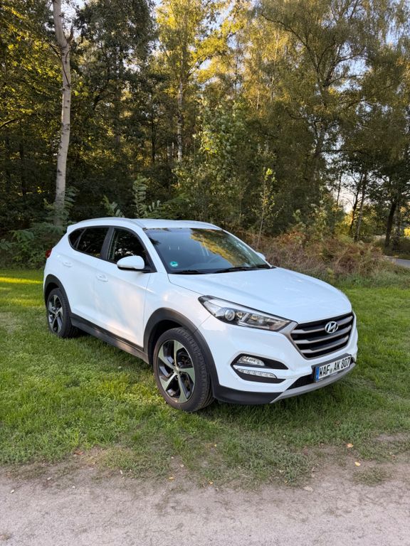 Image of Hyundai TUCSON