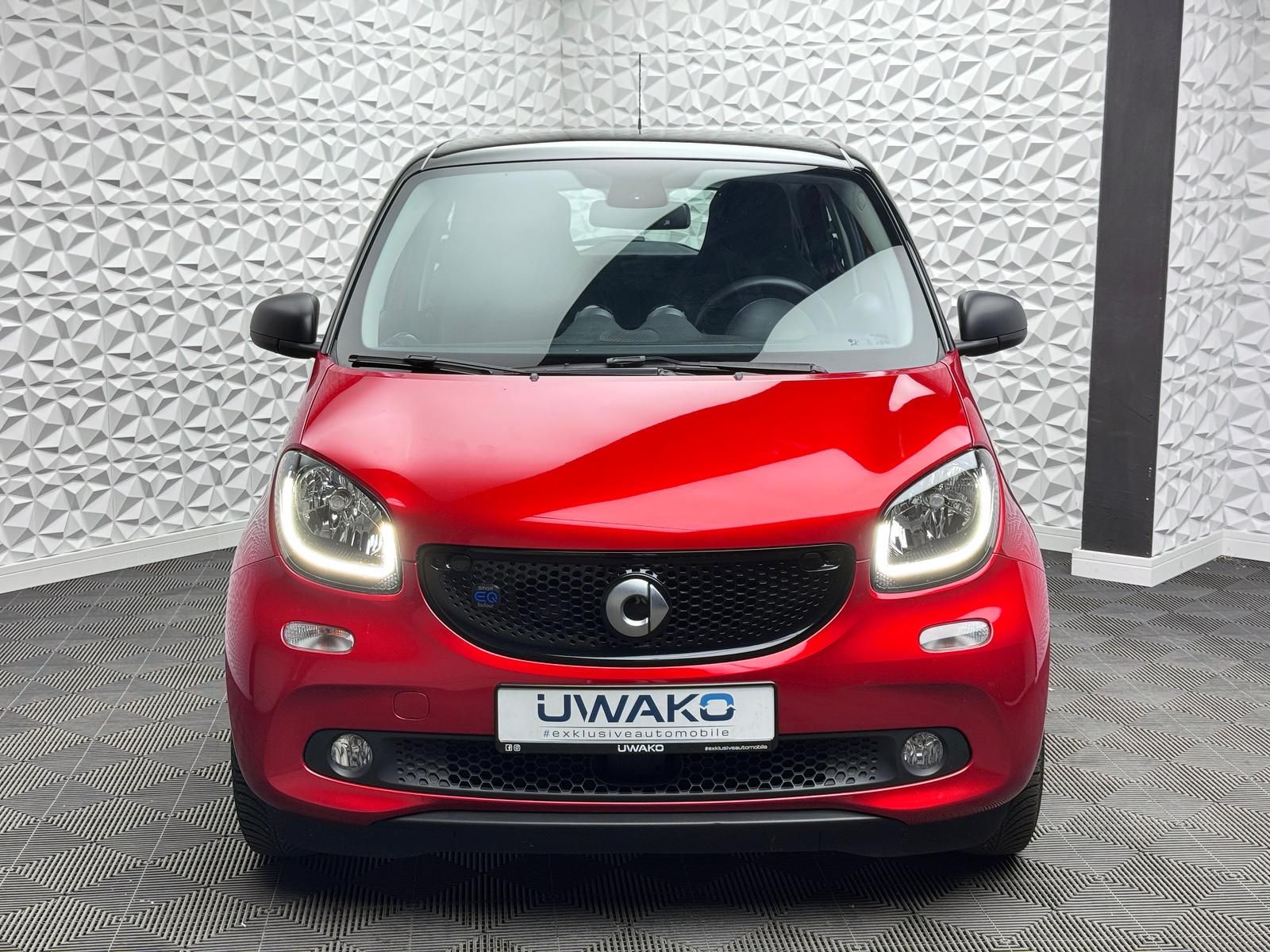 Fahrzeugabbildung Smart EQ-DRIVE60/PASSION/SHEIZ/R-CAM/PDC/NAVI/COOL&MED