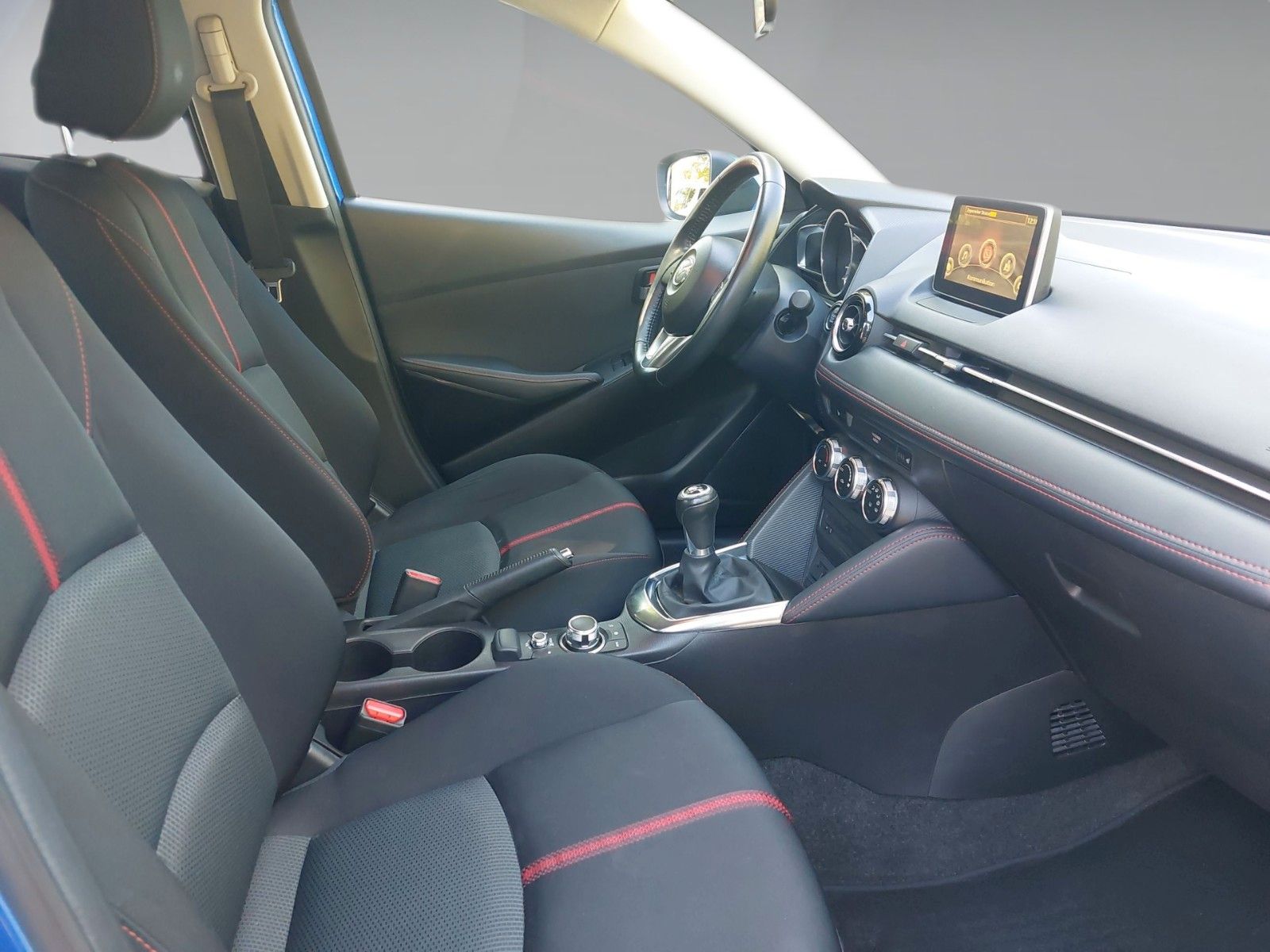 Mazda SPORTS-LINE SHZ PDC NAVI TEMPOMAT BLUETOOTH – Bild 4