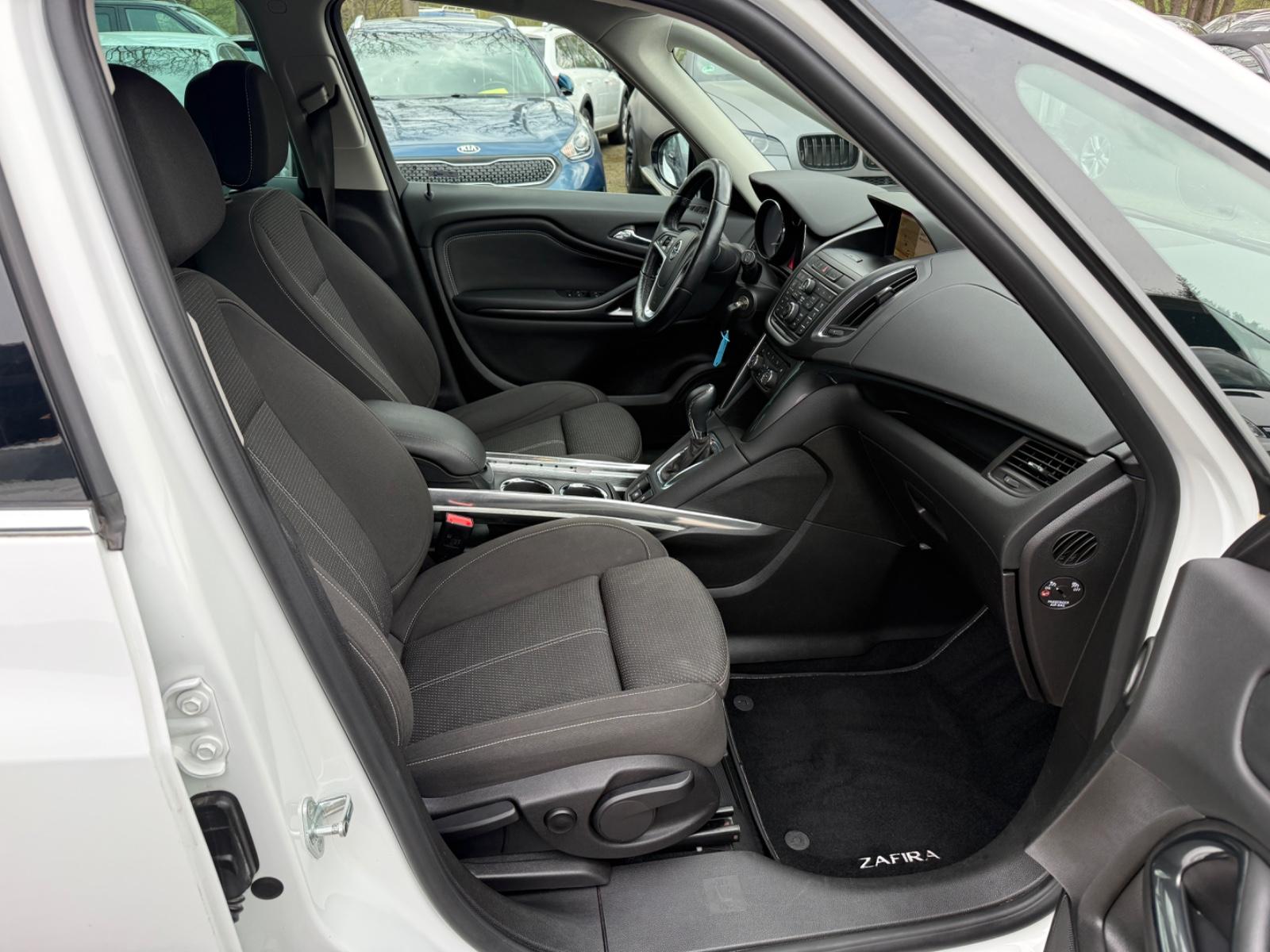 Opel Zafira Aut.7Sitzer Navi Bi-Xenon FlexFix Kamera
