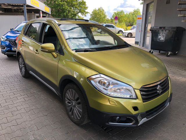 Suzuki SX4 S-Cross Limited+