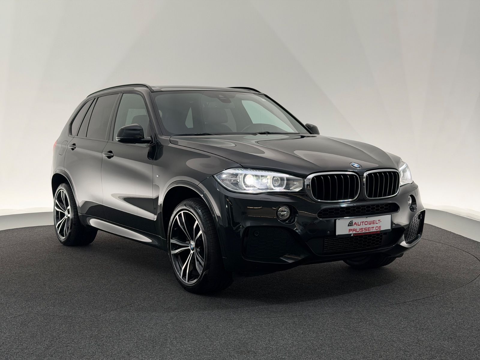 Gebrauchtwagen BMW X5 X5 30d xDrive*M SPORT*SHADOW-XENON-HUD-LHZ-MEMO in Horb am Neckar