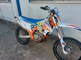 KTM EXC-F  350 Six Days - KTM 350 EXC F SIX DAYS