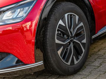 Kia EV6 Basis 2WD Standheizung Kamera Navi ACC