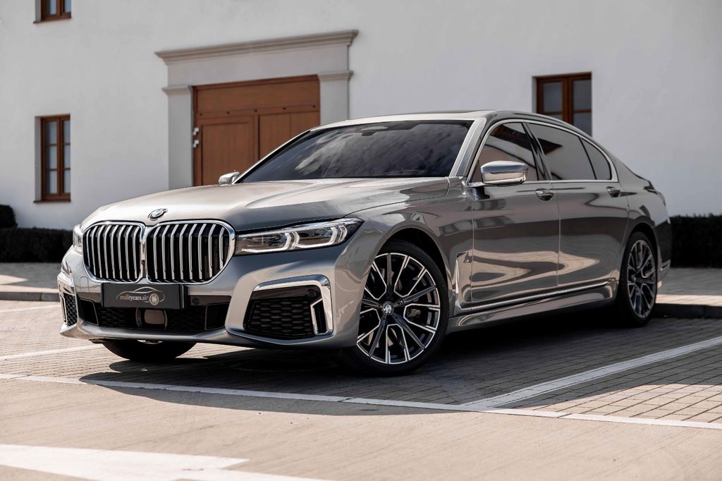BMW 750