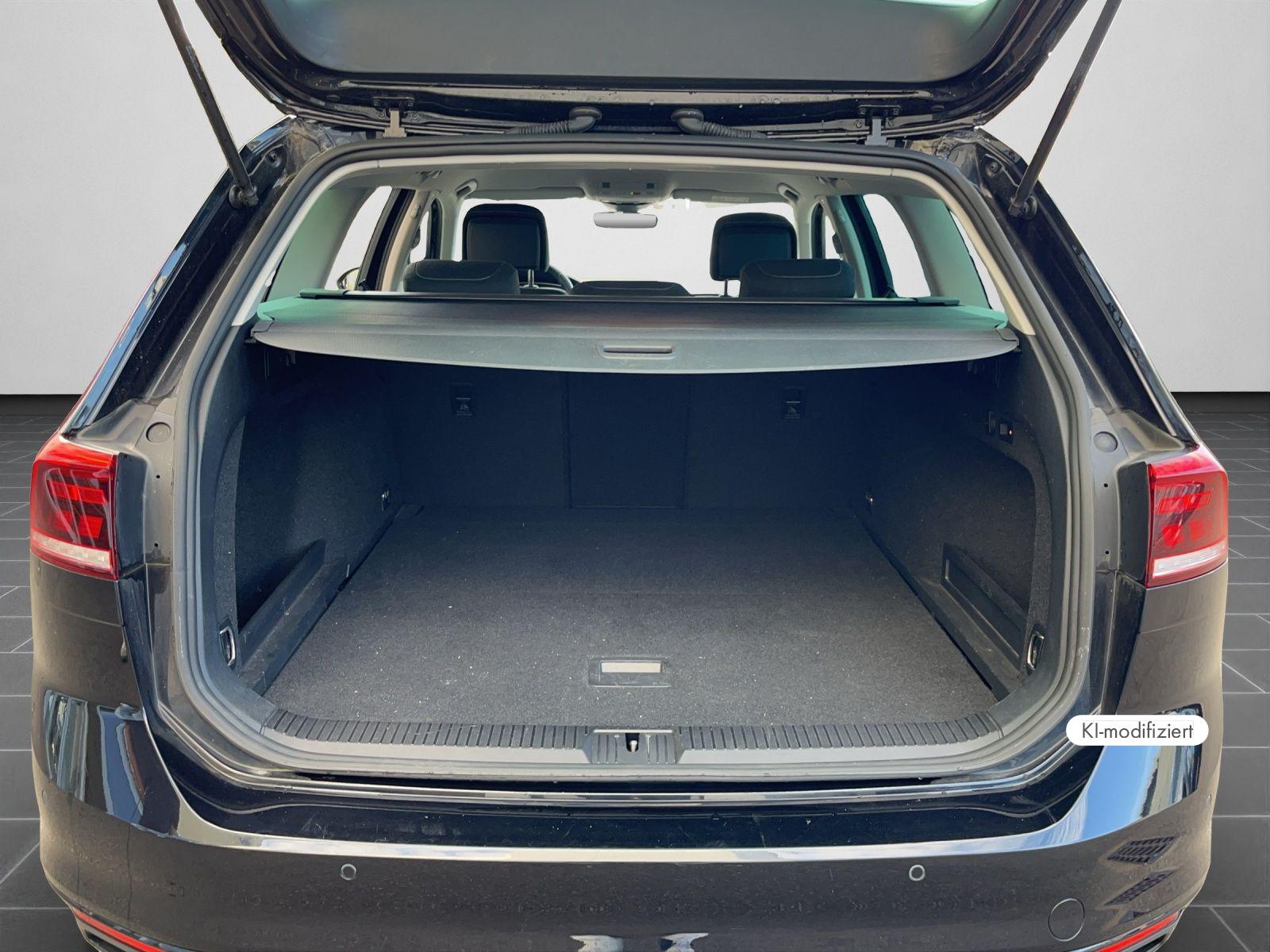 Volkswagen Passat Variant BUSINESS 1.5 TSI DSG LED NAVI AHK