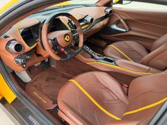 FERRARI 812 Superfast Carbon/Lift/Beifahrerdisplay