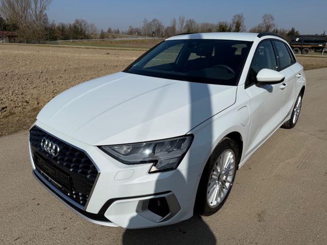 Audi A3 Sportback 40 TFSI e advanced S-Tronic/Virtual