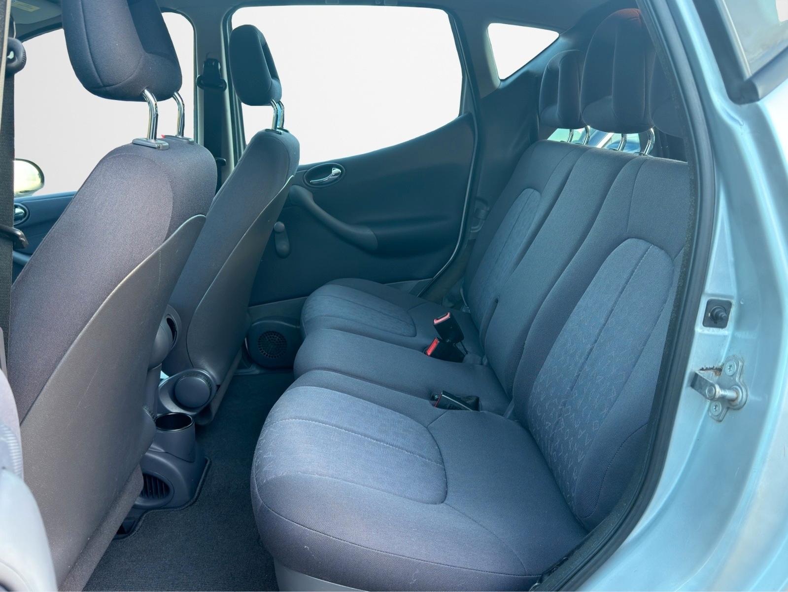 Mercedes-Benz A170 2004 — photo 13