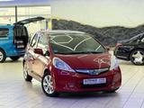 Honda Jazz Hybrid -Ladeboy-Behindertengerecht- - Honda Jazz mit Hybrid-Antrieb