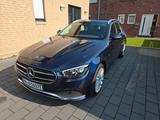 Mercedes-Benz E 300 de T Autom. - Inspektion NEU 