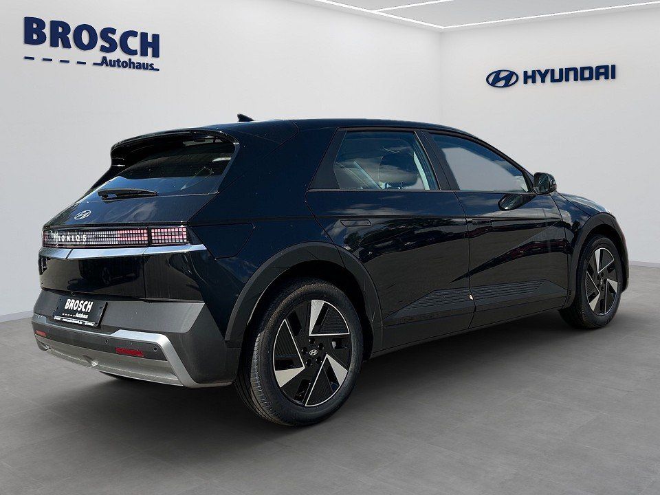 Fahrzeugabbildung Hyundai IONIQ 5 (MY25) DYNAMIQ EL-HECKKLAPPE+NAV+SHZ+LED