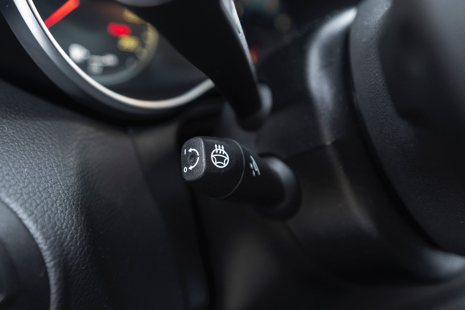 Fahrzeugabbildung Mercedes-Benz GLC 300 4Matic 360° LED TOTW PANO