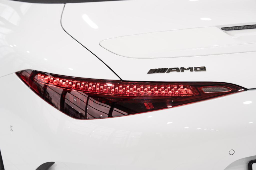 Mercedes-Benz SL 43 AMG