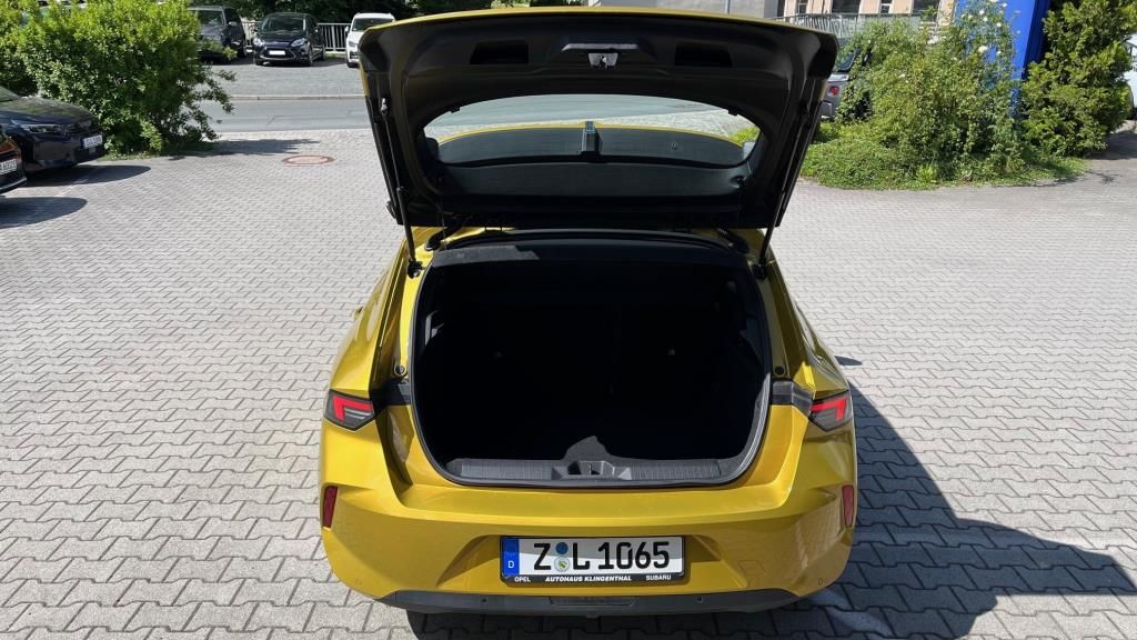Autohaus Klingenthal -  Opel Astra Edition 1.2T 110PS LHZ/SHZ/Klimaautom. - Bild 15