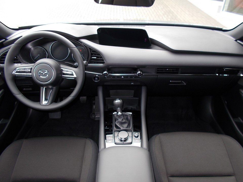 Fahrzeugabbildung Mazda 3 M-Hybrid Selection G-122 ACT-P NAVI ACAA 360°
