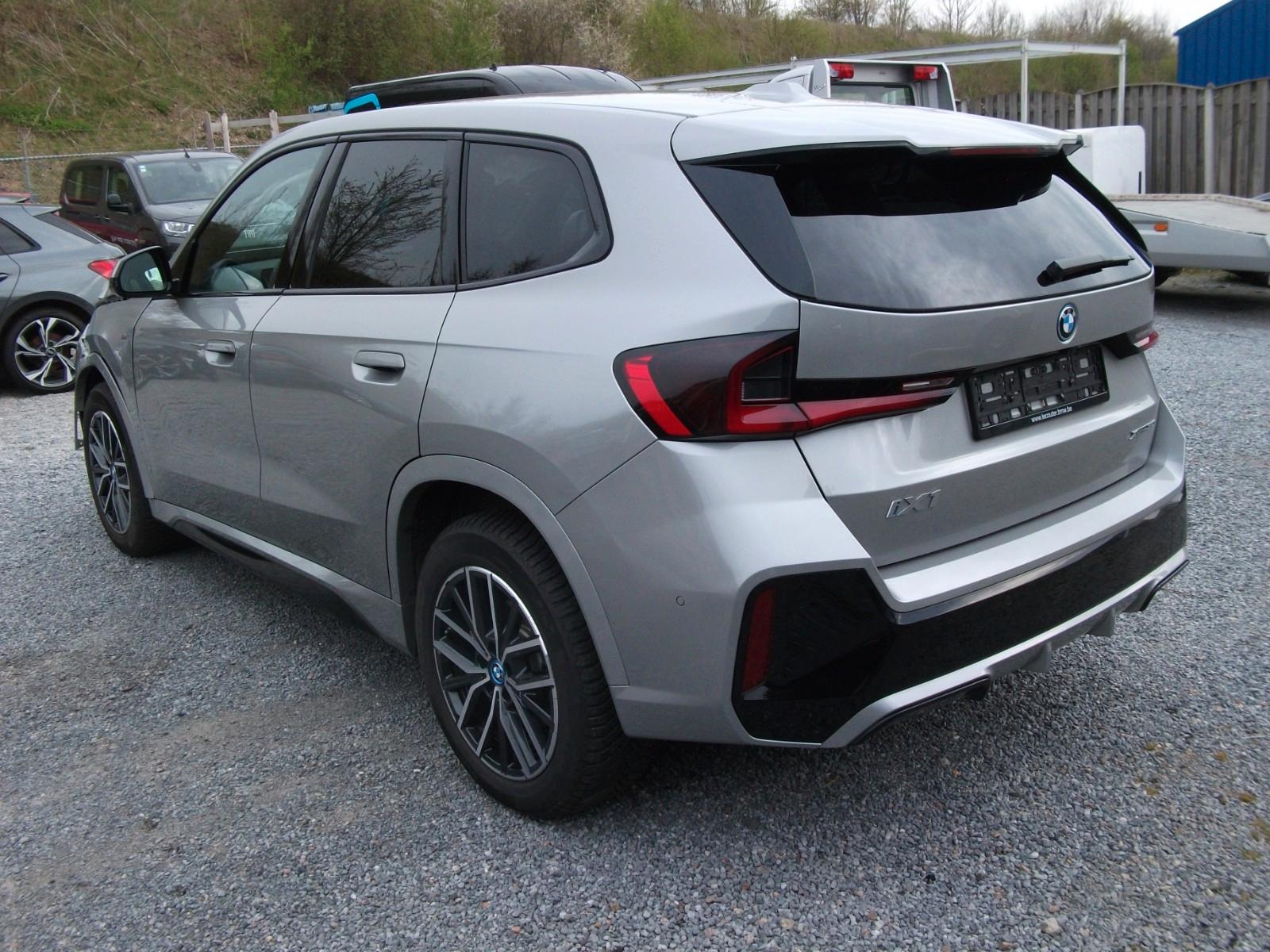 BMW iX1 30 xDrive M Sport