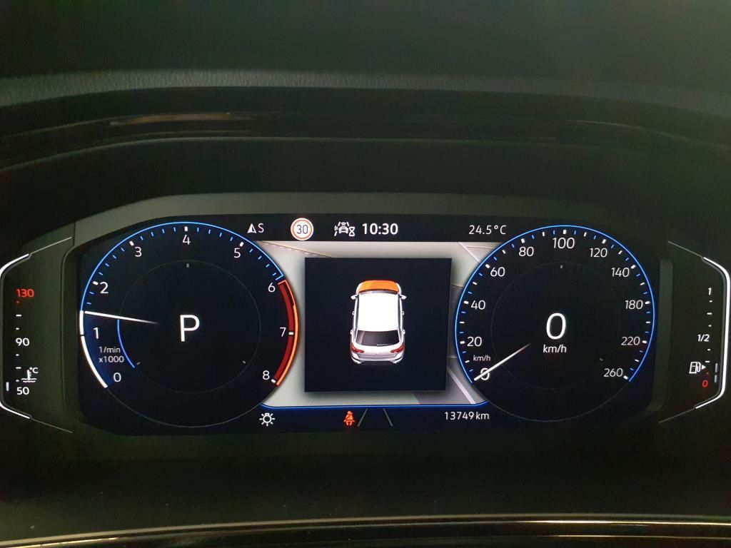 Volkswagen T-Roc Style 1.5 TSI AHK*Tempo*PDC*RFK*SH*Klima