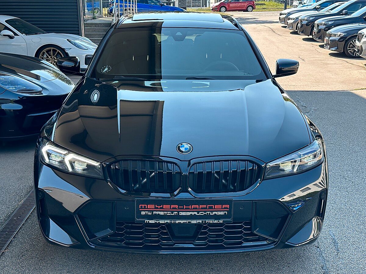 BMW 330i xDrive Touring M-Paket PRO Aut. imagem 3