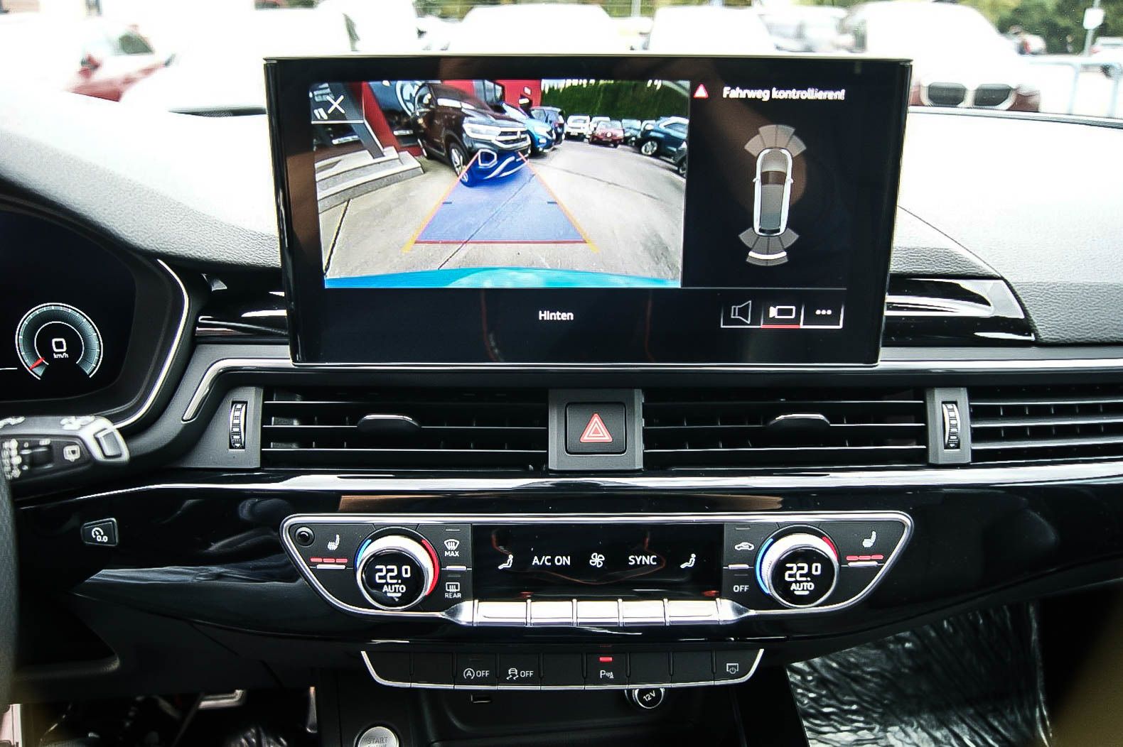 Fahrzeugabbildung Audi A4 Avant 35 TFSI S line TURBOBLAU PANORAMA STHZG