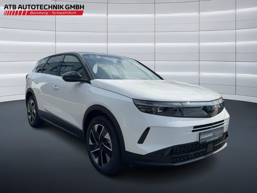 Fahrzeugabbildung Opel Grandland GS, AHK, Allwetter, 360 Grad Kamera, e