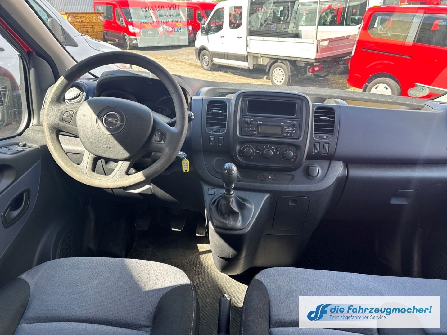 Fahrzeugabbildung Opel Vivaro B Kasten Combi L1H1 2,7t *7189 *EXPORT