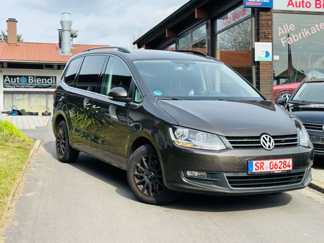 Volkswagen Sharan 2.0 TDI 7 Sitze Navi AHK