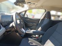 BMW 218 Active Tourer - Vorschau Bild 13