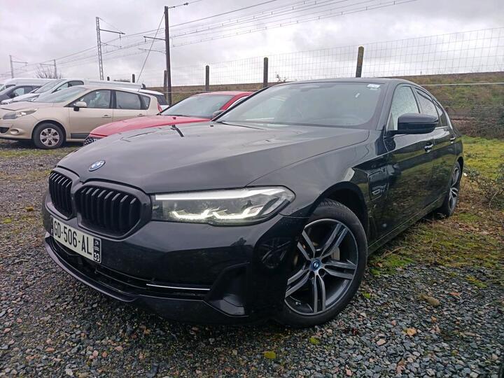 BMW 530 e xDrive M Sport S Dach, Display Key LDG