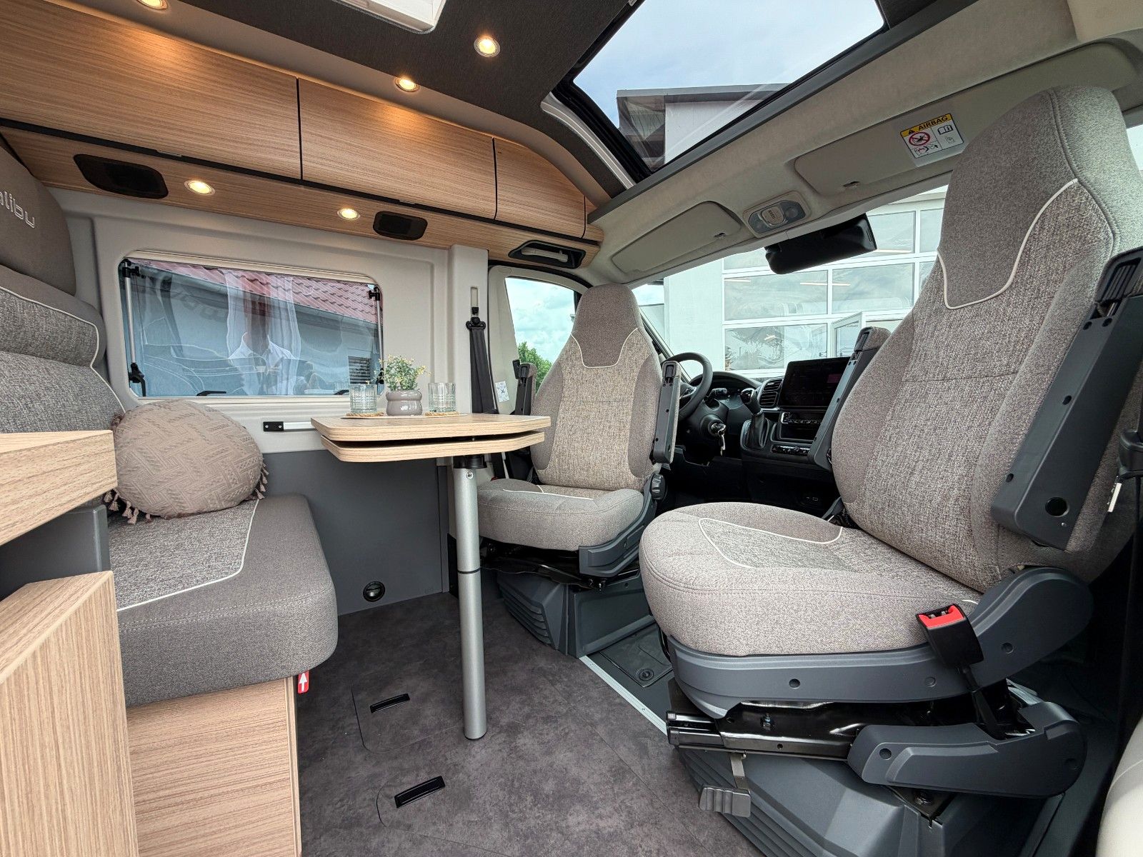 Fahrzeugabbildung Malibu Van diversity GT skyview 640 LE K
