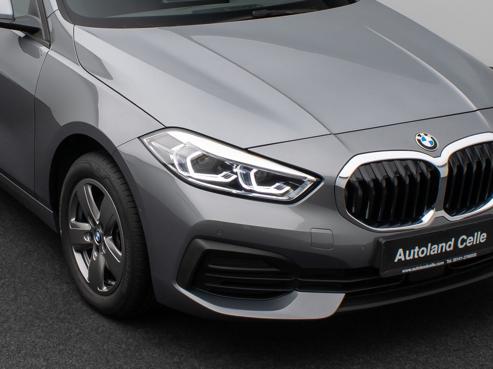 Fahrzeugabbildung BMW 118i DAB CockPitPr PDC Alarm Geschwindigkeitsreg