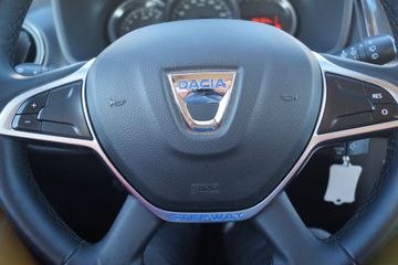 Bild 9 Dacia Logan MCV TCe 90 (S&S) Stepway Anhängezug