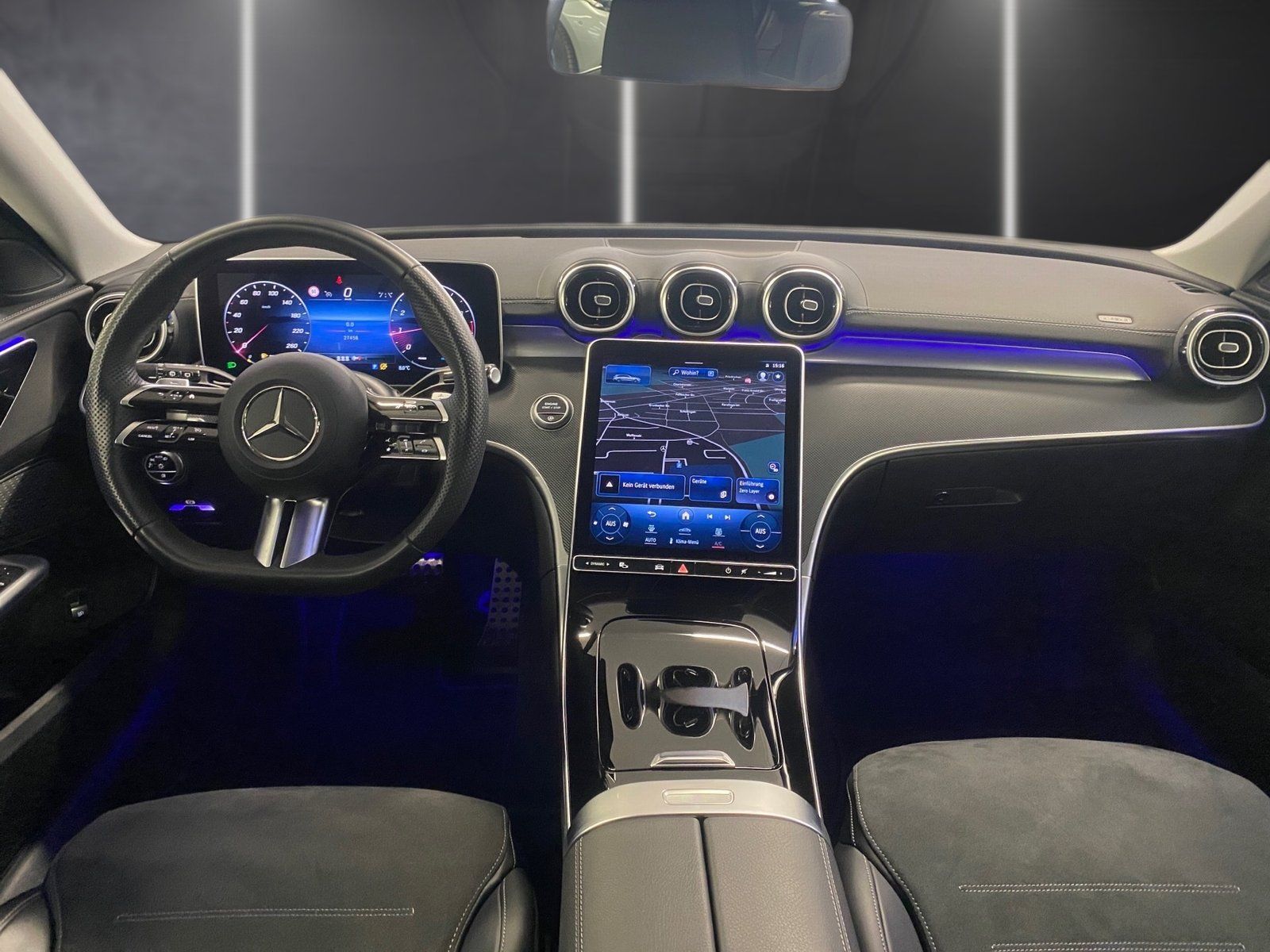 Fahrzeugabbildung Mercedes-Benz C 200 T AMG*Totwink*Kamera*LED*Ambiente*Car-Play