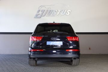 Audi Q7 - 5