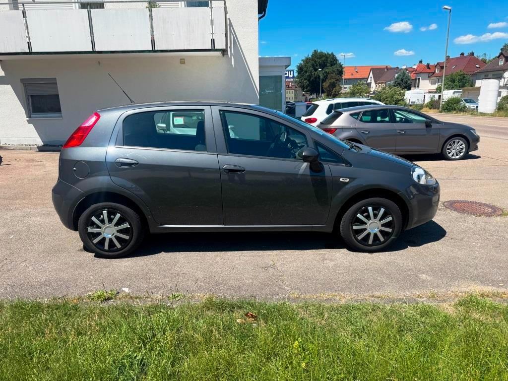 Fiat Punto MYSTYLE *KLIMA*SHZ*TÜV/AU NEU*