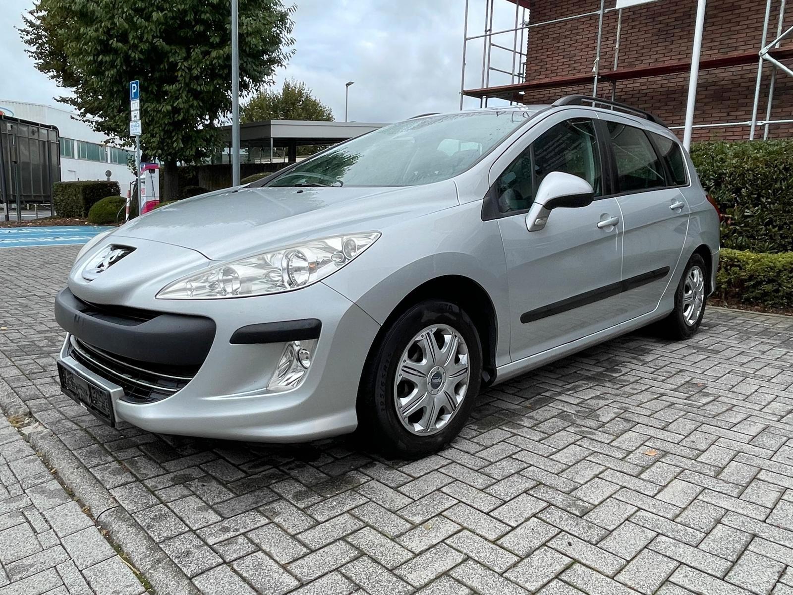 Peugeot 308 2010 — photo 6