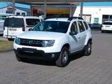 Dacia Duster I Basis 4x2 TÜV NEU KLIMA TEMPOMAT - Dacia Duster: Weiß